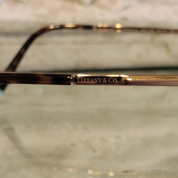 Tiffany & Company Pillow Crystal Sunglasses TF3073 NWOT. NAM#482 - Picture 9 of 17